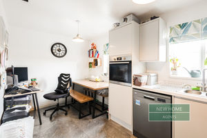 Photo 15- click for photo gallery